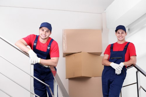 A moving team organising a smooth property transition in Wimbledon
