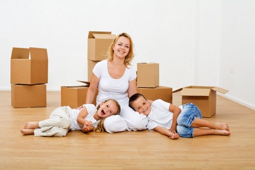 Transparent moving estimate for a larger Wimbledon property